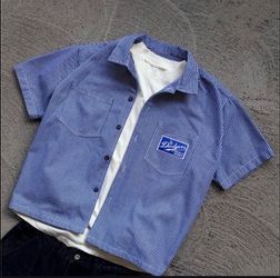 blue box LA logo cropped shirt