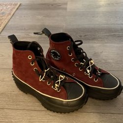 Converse All Star Chuck Taylor Size 8 🔥 