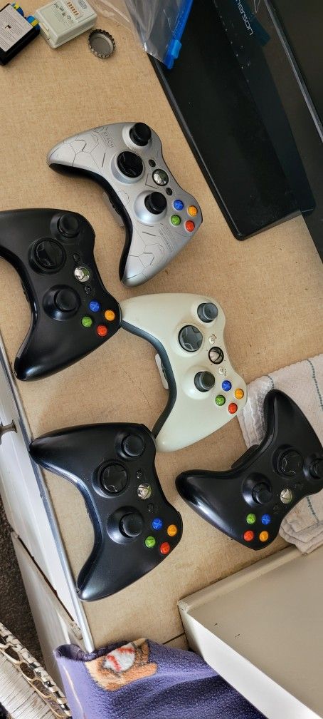 Xbox 360 Controllers