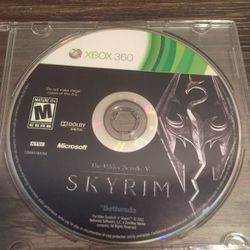 Xbox 360 The Elder Scrolls V Skyrim Video Game disc