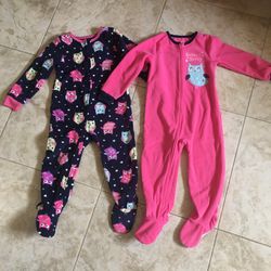 NWT Girls Fleece Footed Pjs Bundle size 3T 4T 5T