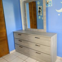 NEW DOUBLE DRESSER- With MIRROR -ASSEMBLED