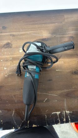 Makita grinder