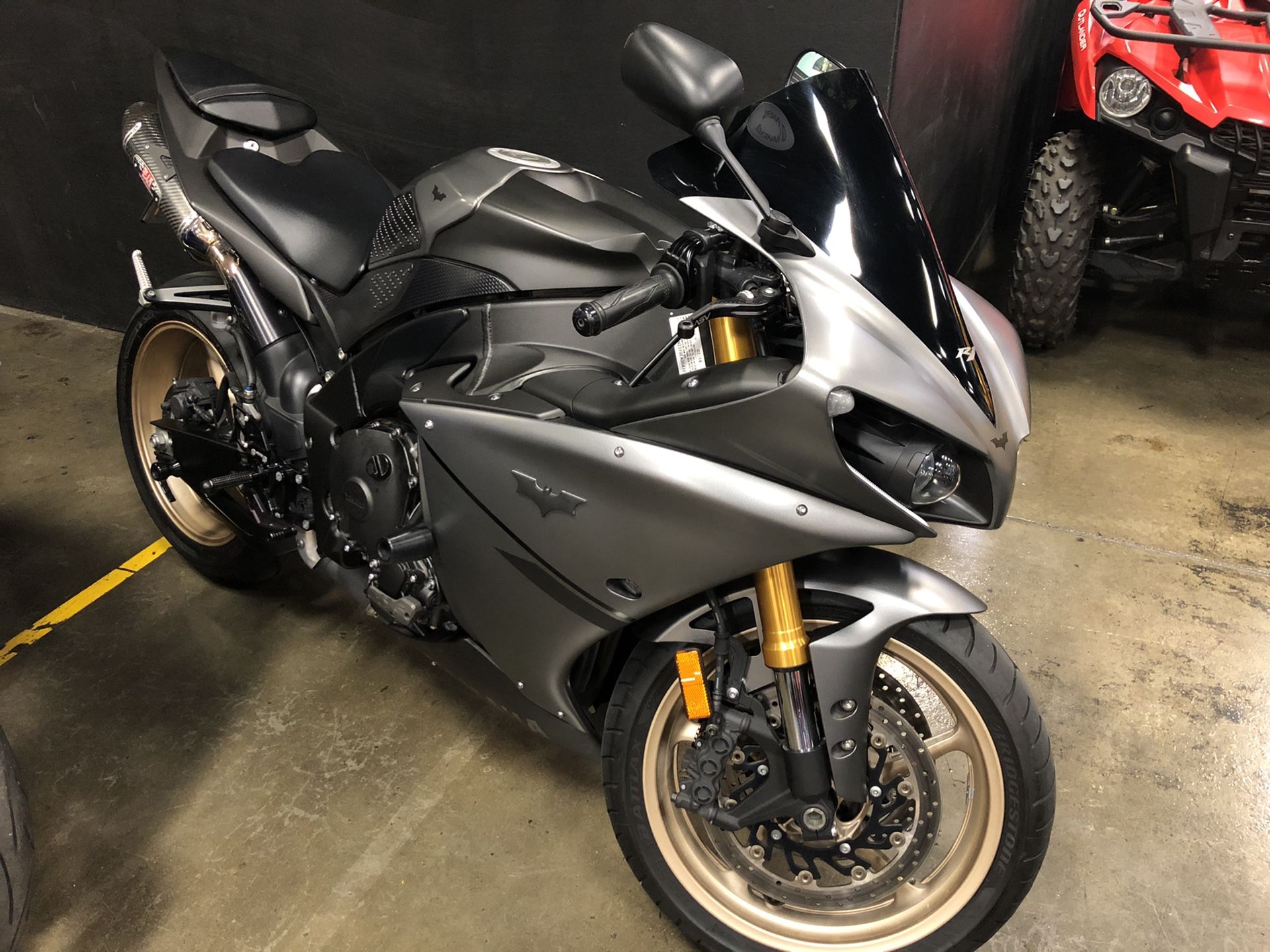 2014 Yamaha YZF R1 Matte Grey Gray low miles for Sale in Redondo Beach ...