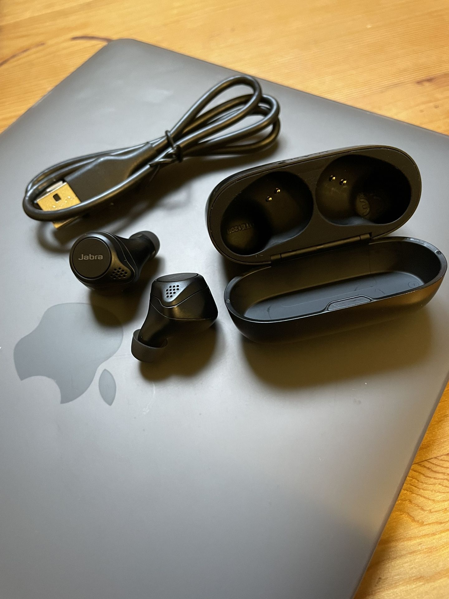 Jabra Elite 75t Like New