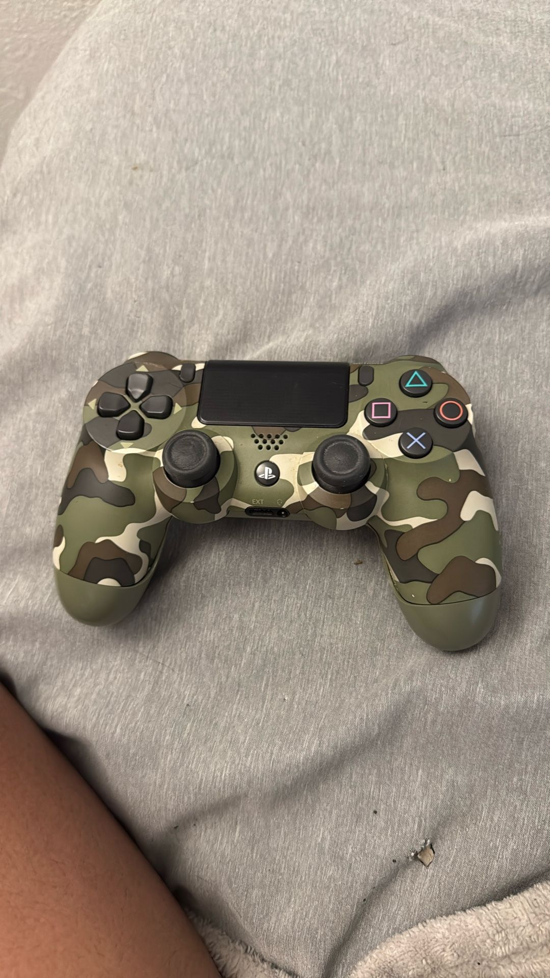 PS4 Camo Controller