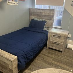 Two piece twin bed set