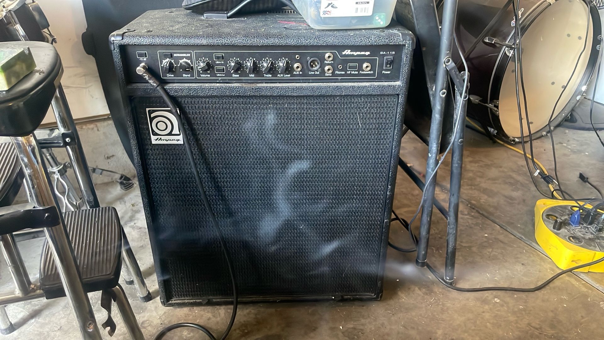 Ampeg BA115V2
