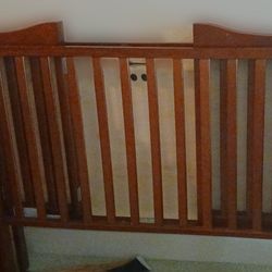 Delta Portable Crib