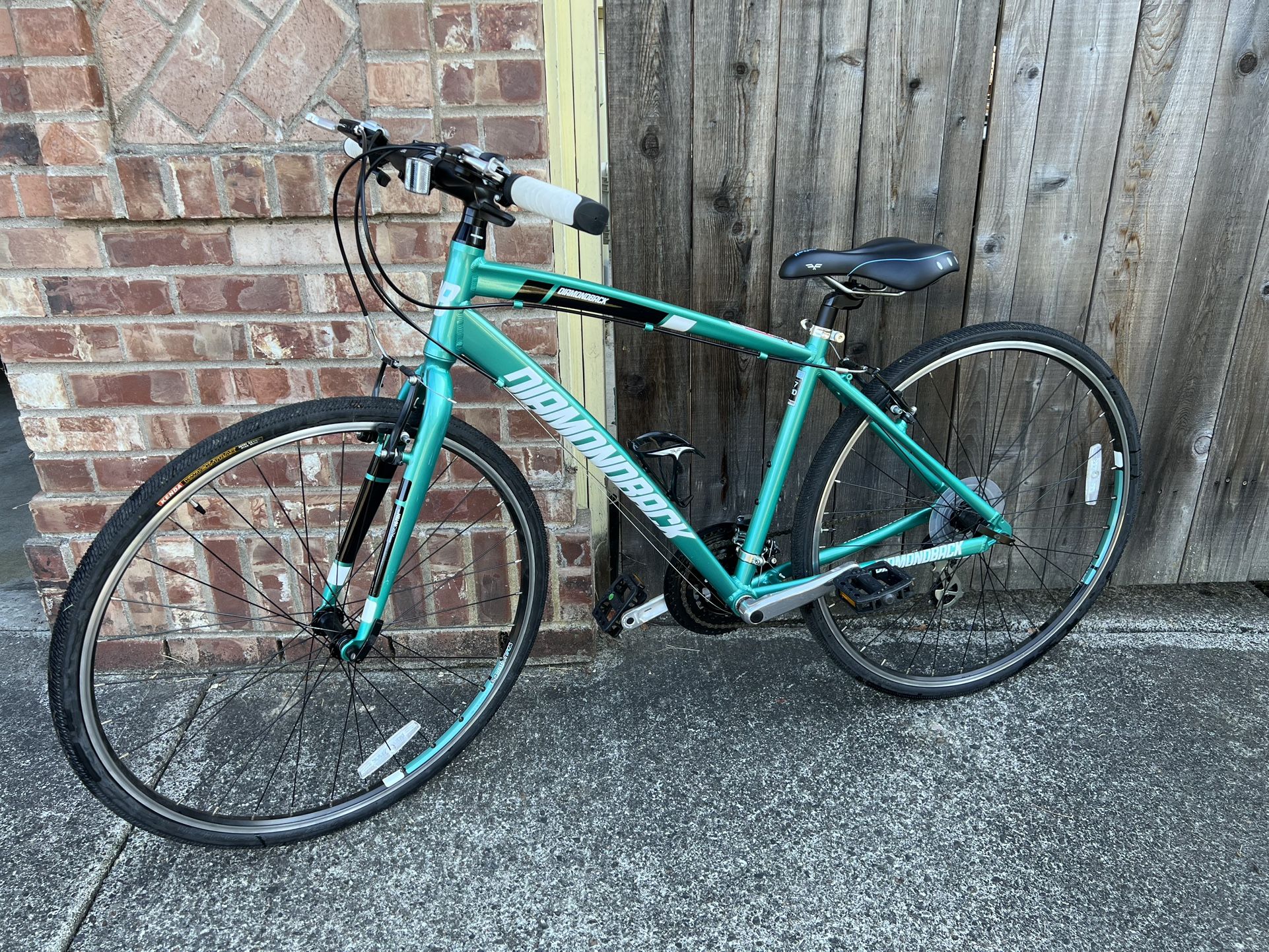 Women’s Diamondback Clarity St 21 Speed Bicycle