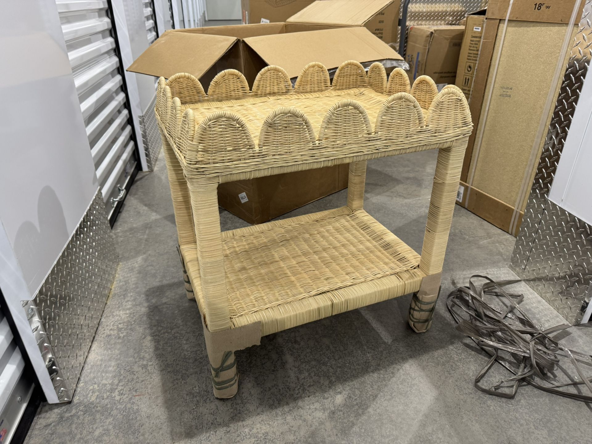 Sumana Ratten table