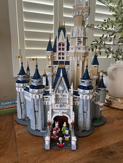 disney castle 100% complete