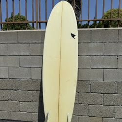 7’2” Surfboard