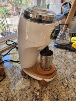 Niche Zero coffee grinder, white, original box