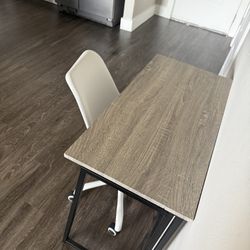 Desk & Chair