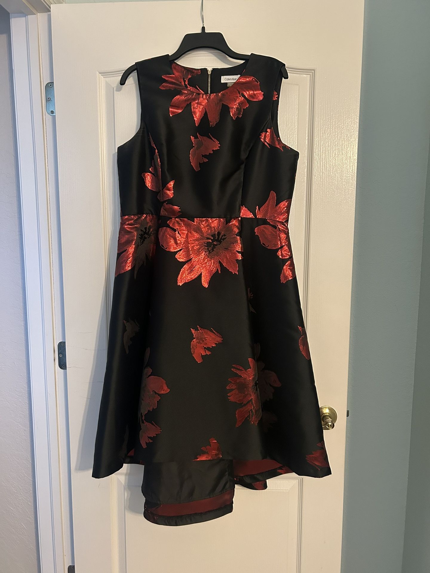 Calvin Klein Women’s Cocktail Dress Size 14 Black Red