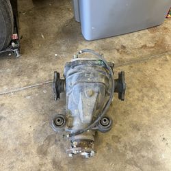 04 To 10 Nissan Armada Differential  Or Infinity SUV