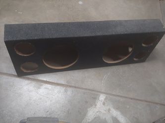 Speaker box