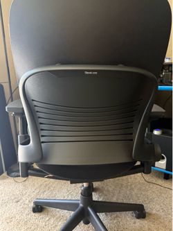 Steelcase Leap V2