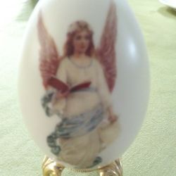 NEW. Angel Image on Goose Egg on Gold Pedestal