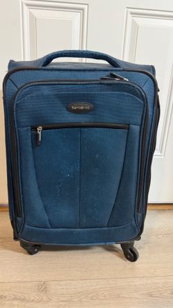 Samsonite 21" Softside Carry-On Spinner - Dark Blue