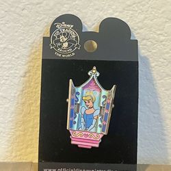 Vintage Disney Pin Cinderella Looking Out Castle Windows (Moving Shutters)