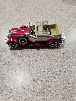1/18 Ricko 1928 Lincoln L-Series Dietrich Convertible Sedan – Diecast