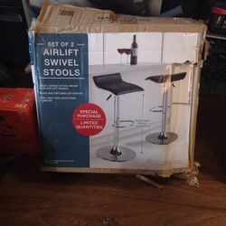 Airlift Swivel Stools