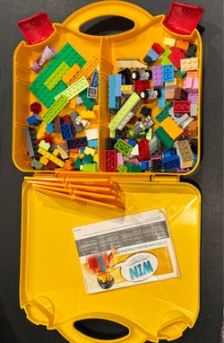 LEGO - Plastic Latching Storage Carry Case with Dividers & LEGOS. Awesome mix of LEGO’s included