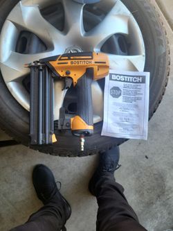 Bostitch Gun Nailer
