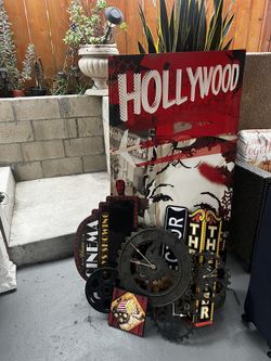 HOLLYWOOD HOME DECOR