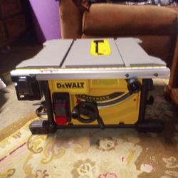 DeWalt Table Saw 15amp Corded 8-1/Compact