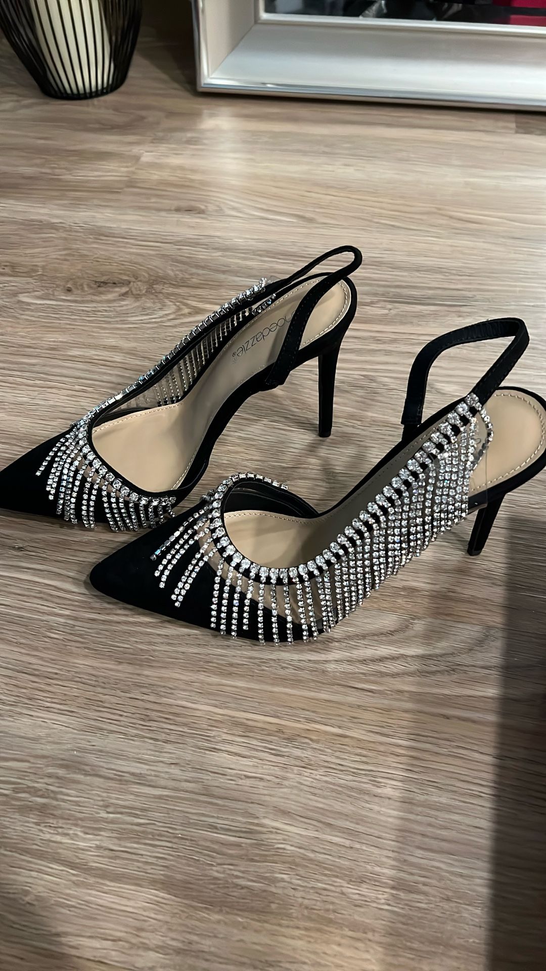 Brand new Shoedazzle “Polymnia” heels in Black Caviar