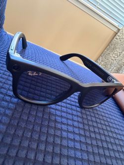Ray-Ban wayfarer smart