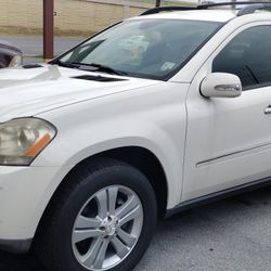 Mercedes Benz ML450 V8