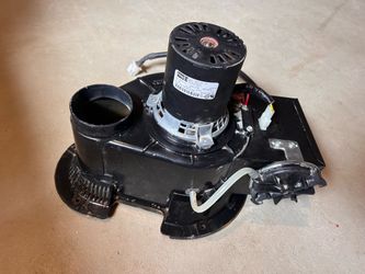 Power vent