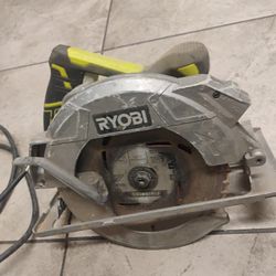 Ryobi Saw 
