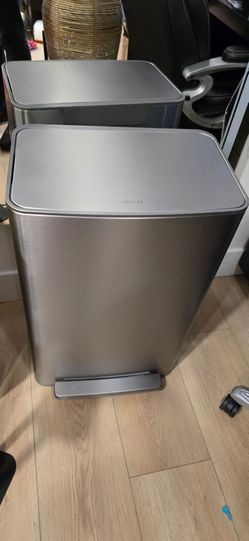 Trash can
