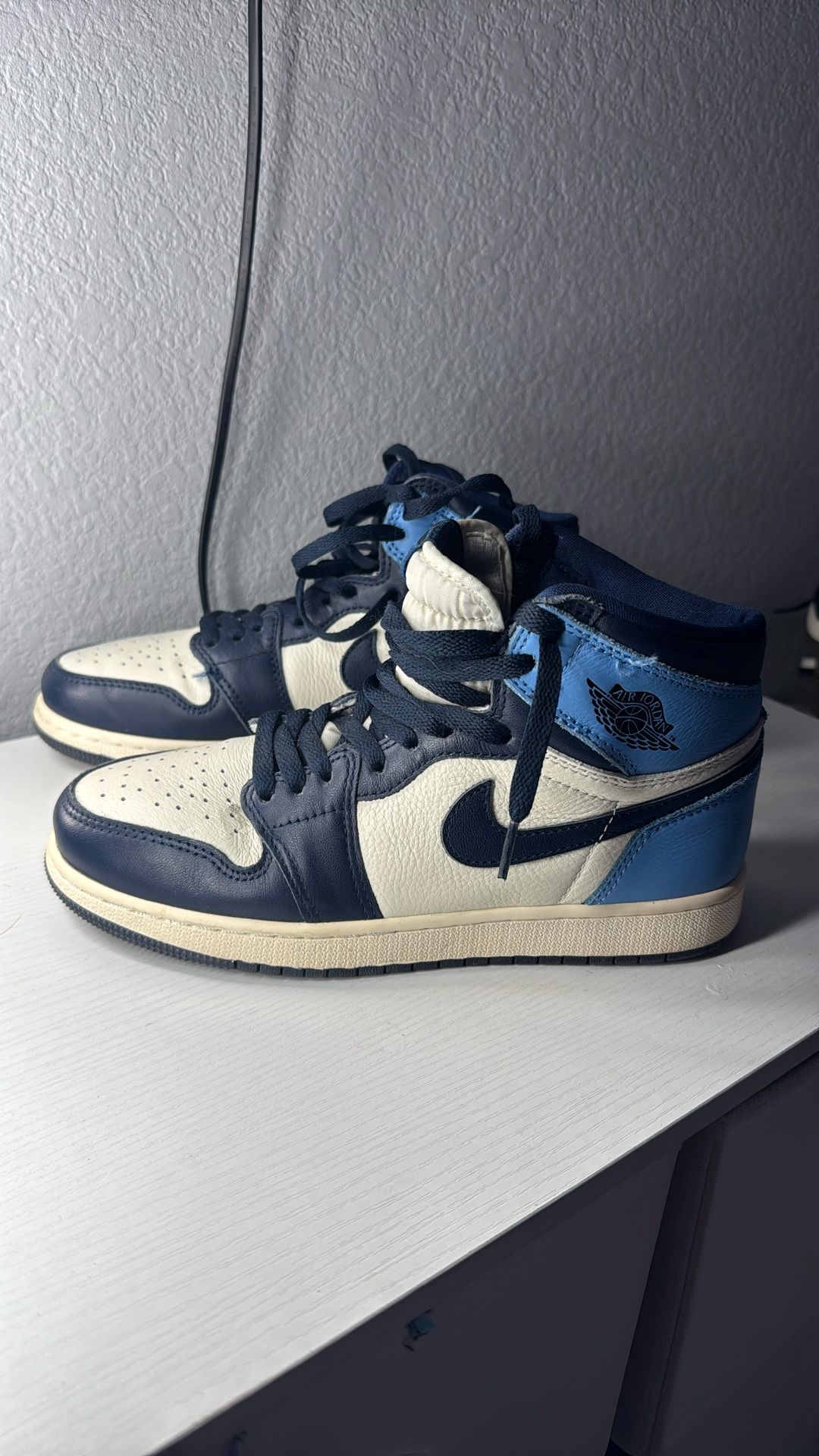 Jordan 1 Retro High Obsidian