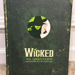 Wicked The Grimmerie Book 