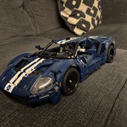 Lego Ford GT 42154