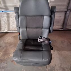 “RV / Motorhome Captain Chair Seat w/ Armrests & Seatbelt