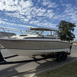 1985 Bay liner Trophy 