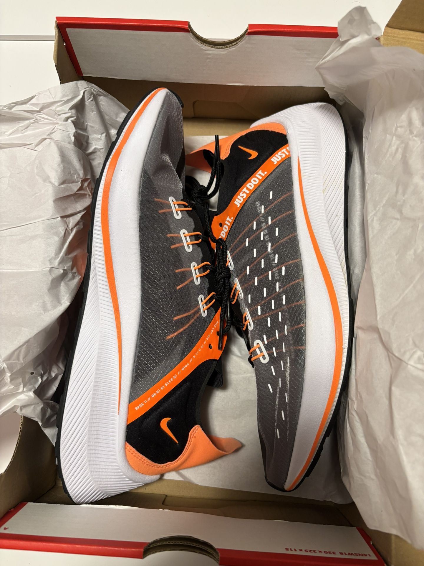 Nike Exp X14 SE “just do it” Shoe Size 10 Men's