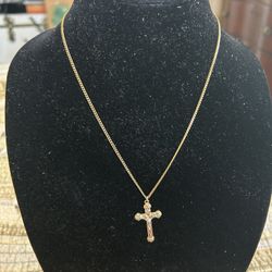 CROSS 14 Karat GF    JESUS ON CRUCIFIX  $15.00