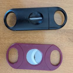 2 Cigar Cutters Black & Burgundy