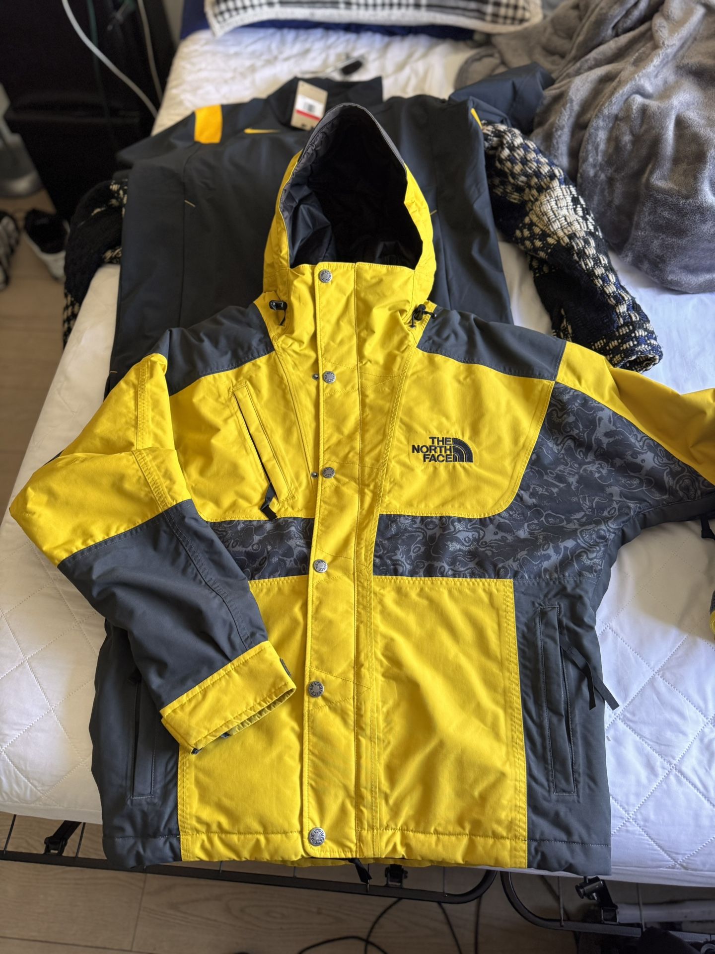 North face rage jacket