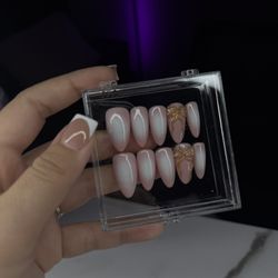 Press On Nails 