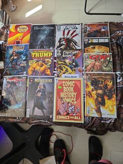 Mixed Comic Book Lot of 12