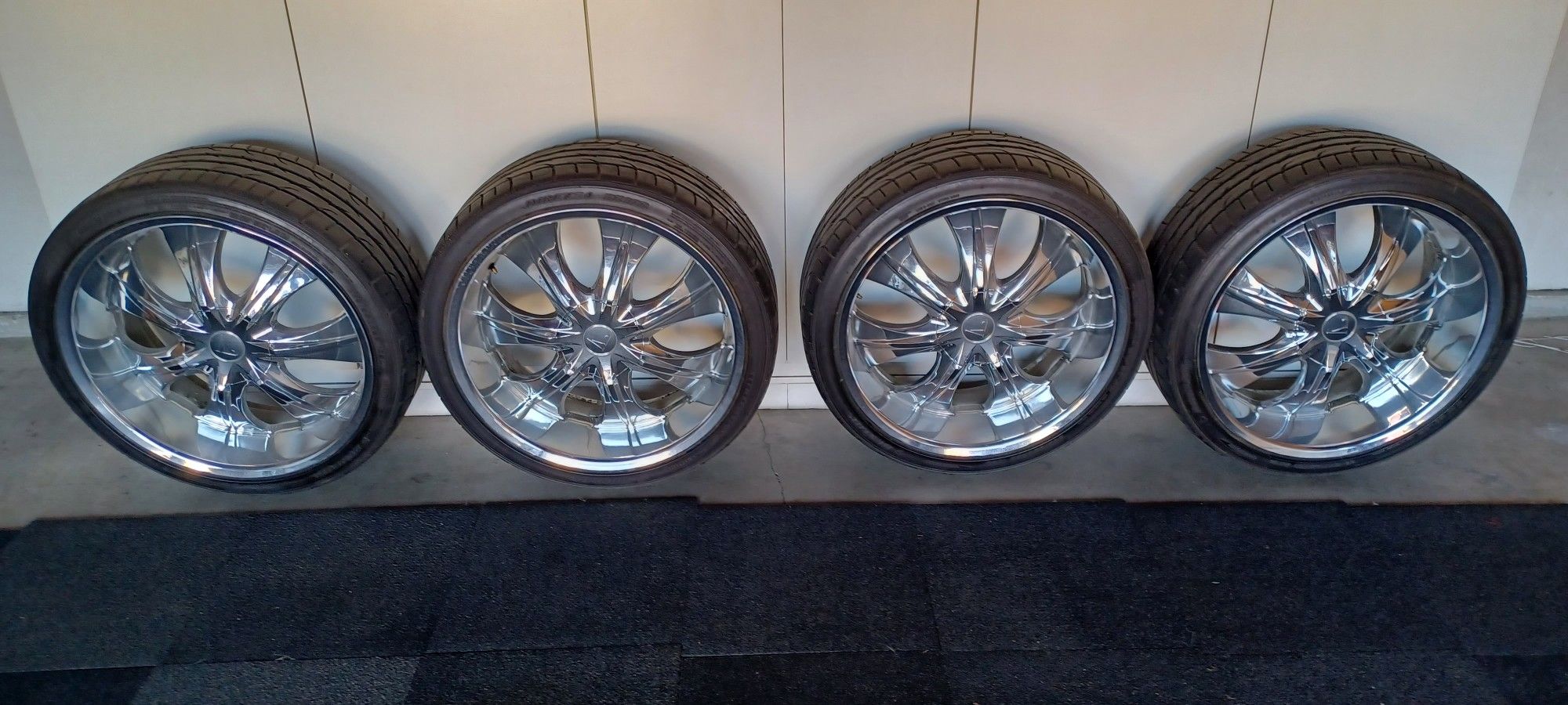22"chome wheels and tires (4)